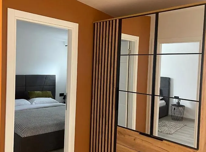 Palmera * Νόβι Σαντ